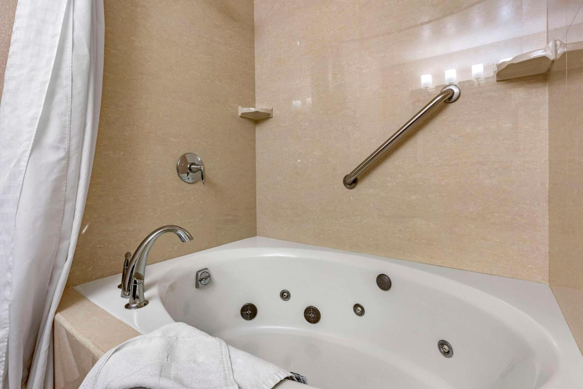 Comfort Inn & Suites Near Fallon Naval Air Station Luaran gambar